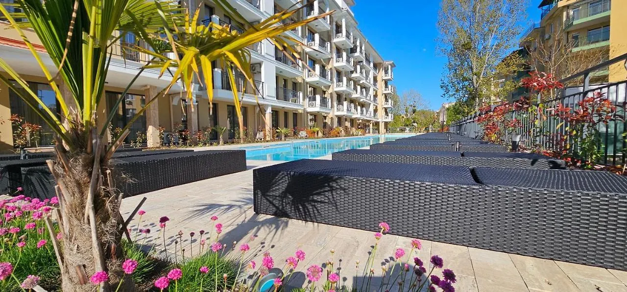 Emilia Romana Park Sunny Beach Aparthotel